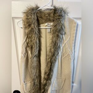 Style & Co. Cream Knit Vest with Faux Fur Trim